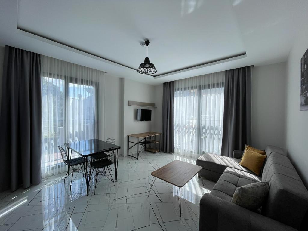 Lotus Apart Apartment Kuşadası Ngoại thất bức ảnh